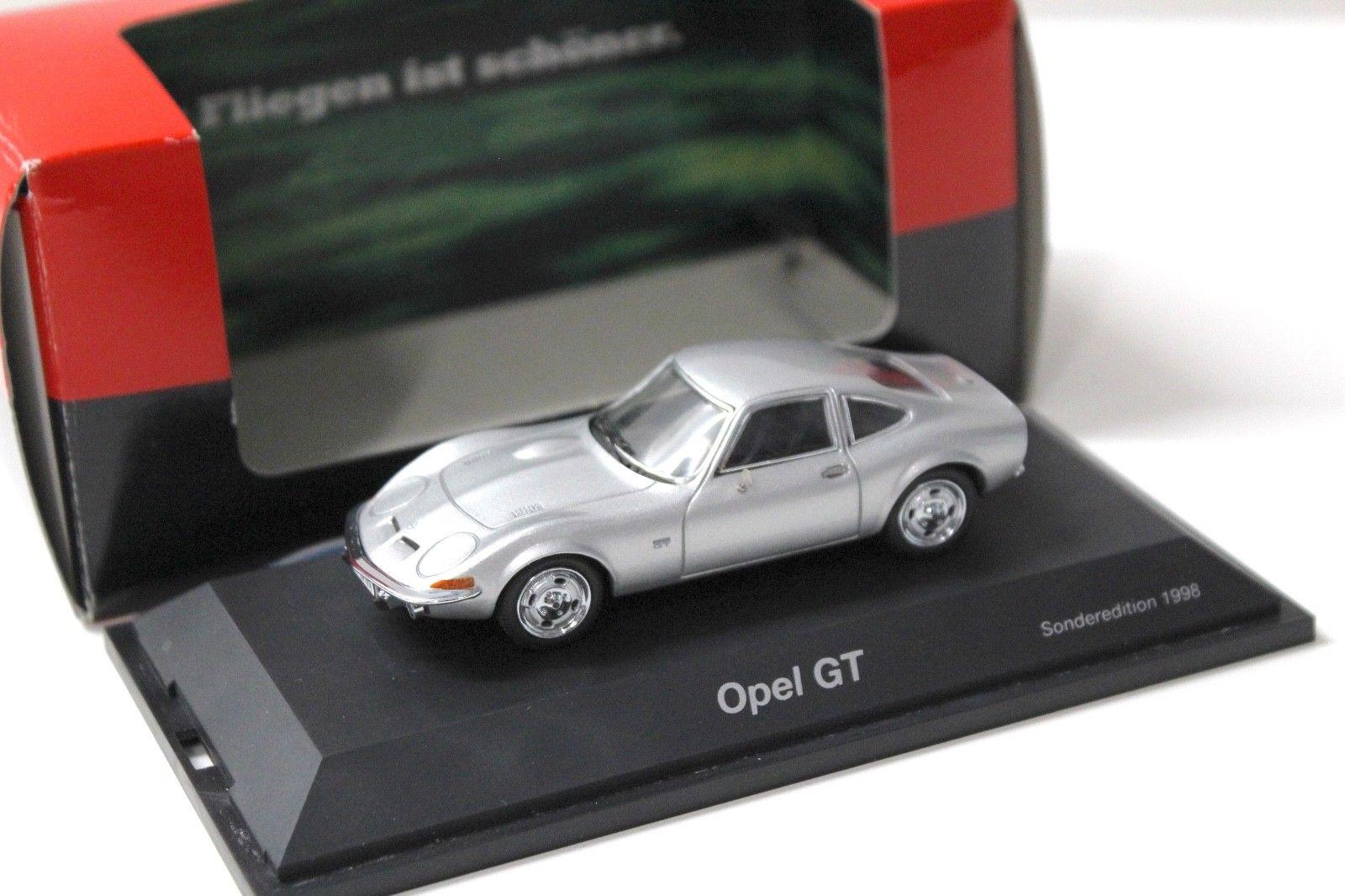 1:43 Schuco Opel GT 1900 Coupe silver
