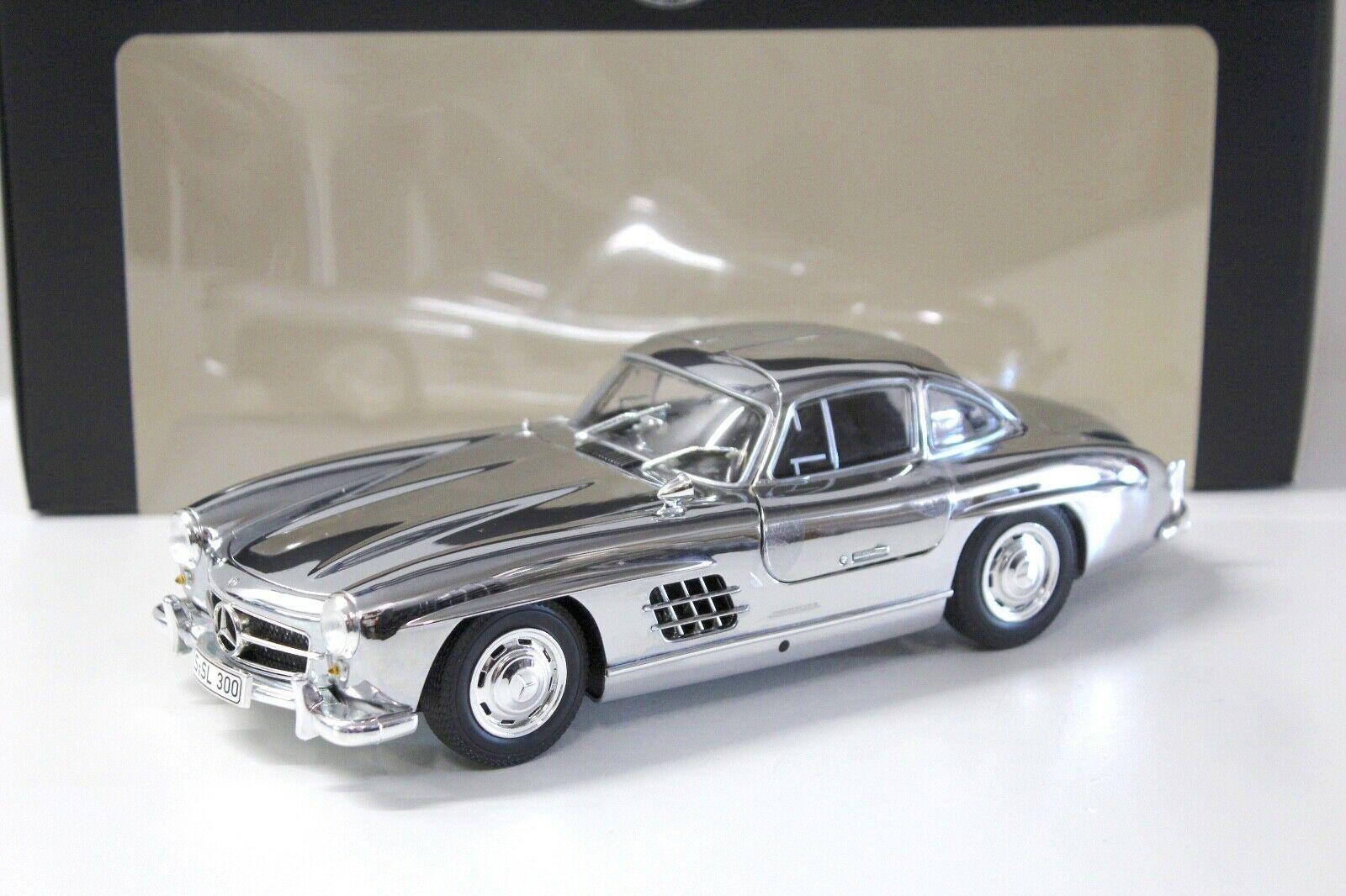 ID 44971 orig.jpg 1:18 Minichamps Mercedes 300SL (W198) CHROM EDITION DEALER VERSION
