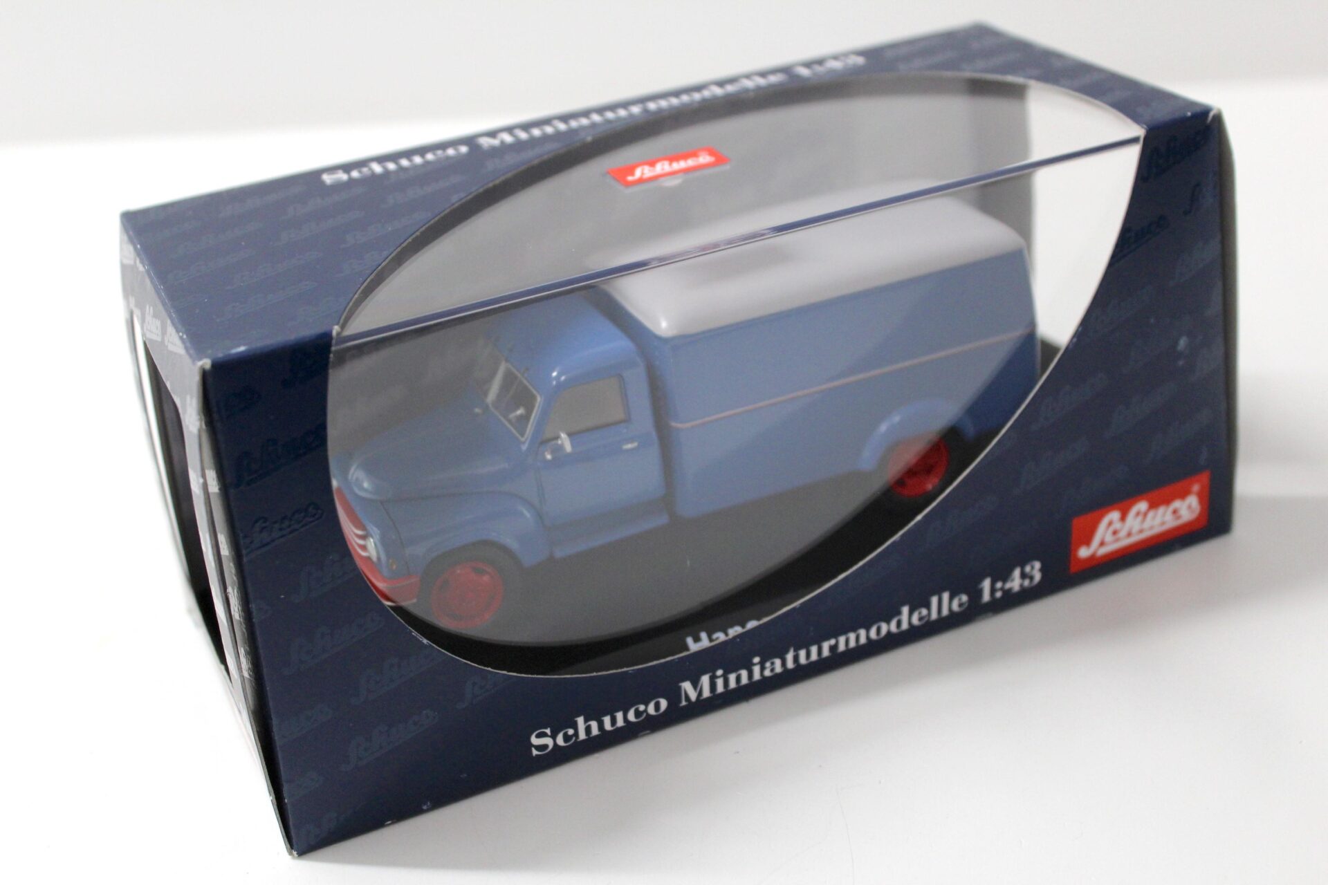 1:43 Schuco Hanomag L28 Koffer-LKW blue