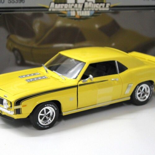 1:18 ERTL 1969 Chevrolet Camaro SS396 Coupe yellow