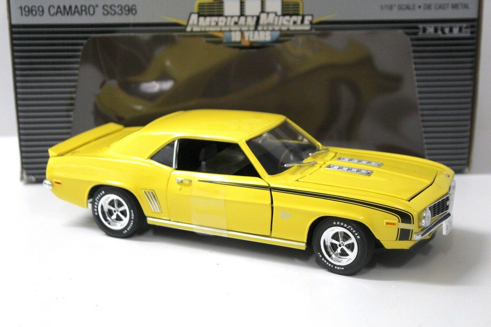 1:18 ERTL 1969 Chevrolet Camaro SS396 Coupe yellow