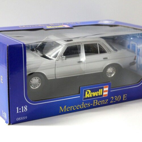 1:18 Revell Mercedes 230E W123 Limousine silver