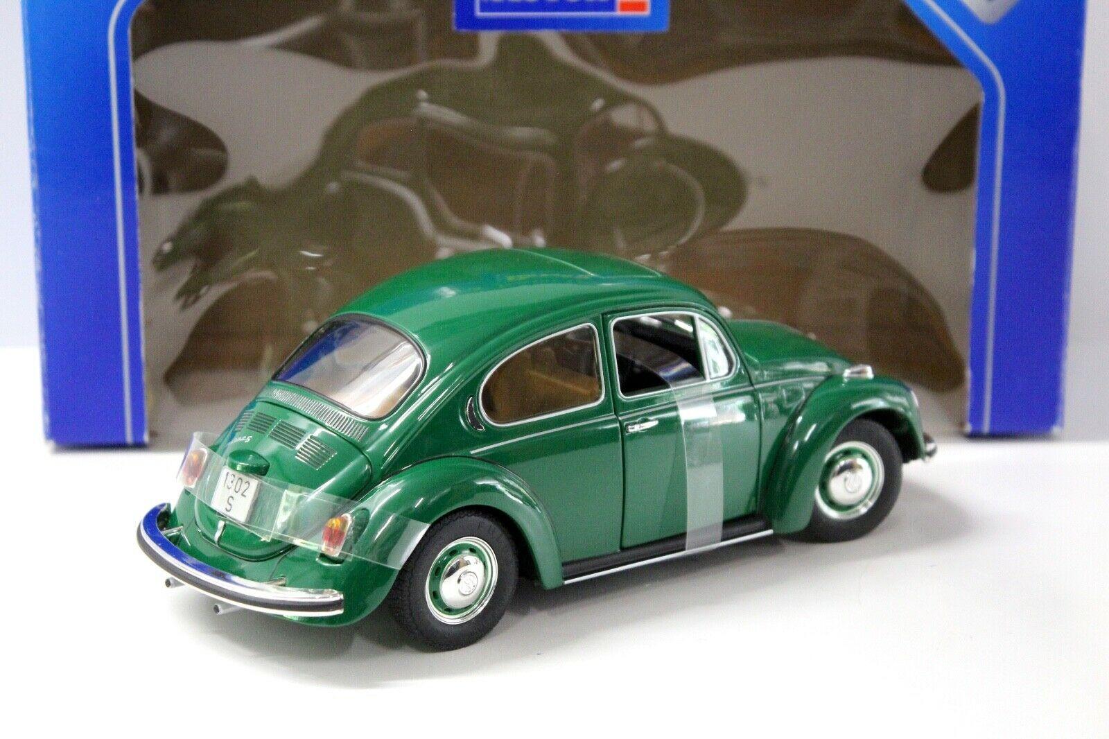1:18 Revell VW Käfer 1302 S dark green