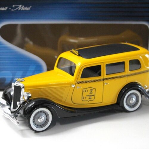 1:18 Solido Ford V8 Van "TAXI USA" yellow