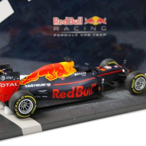 1:18 Minichamps Red Bull Racing F1 RB12 Ricciardo Austria GP