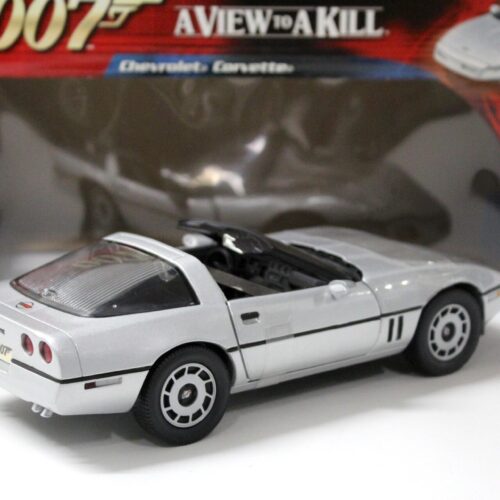 1:18 Joyride ERTL Chevrolet Corvette James Bond "A View to a Kill"