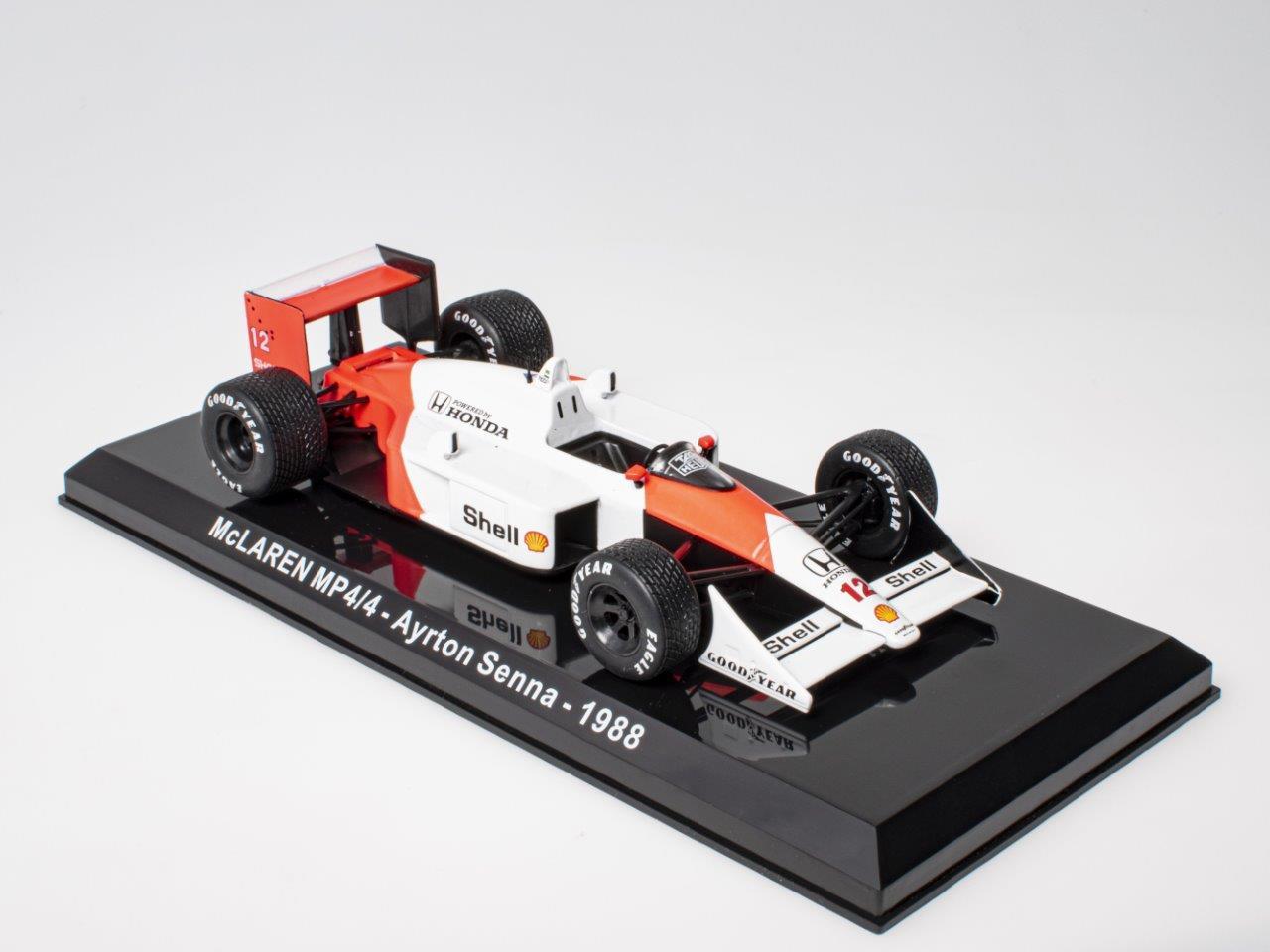ID 45365 orig.jpg 1:24 IXO Sonic Centauria Formula 1 F1 McLAREN MP4/4 Ayrton Senna 1988