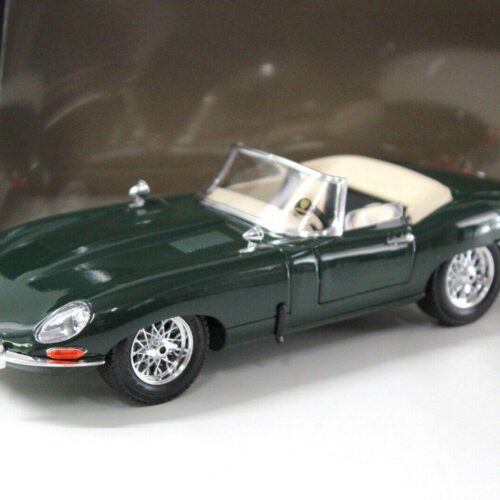 1:18 Bburago Jaguar E-Type Cabriolet dark green