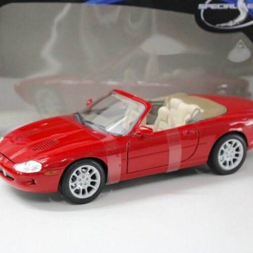 1:18 Maisto Mercedes Jaguar XKR Cabriolet red