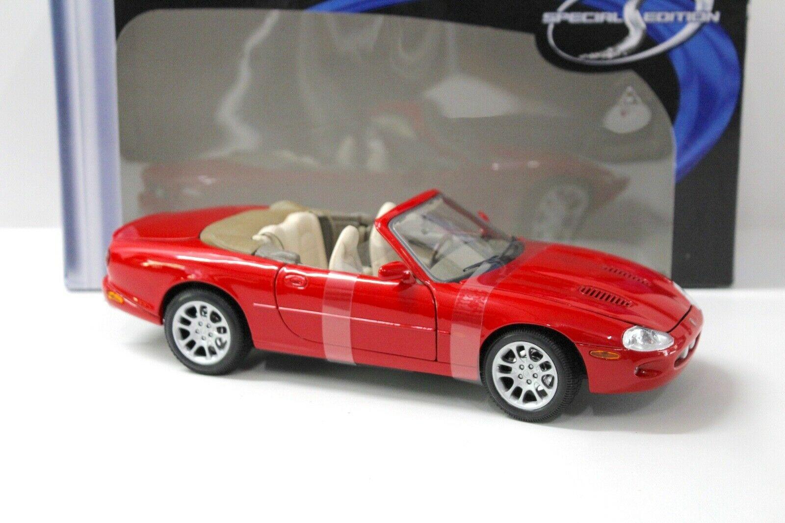 1:18 Maisto Mercedes Jaguar XKR Cabriolet red