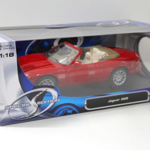 1:18 Maisto Mercedes Jaguar XKR Cabriolet red
