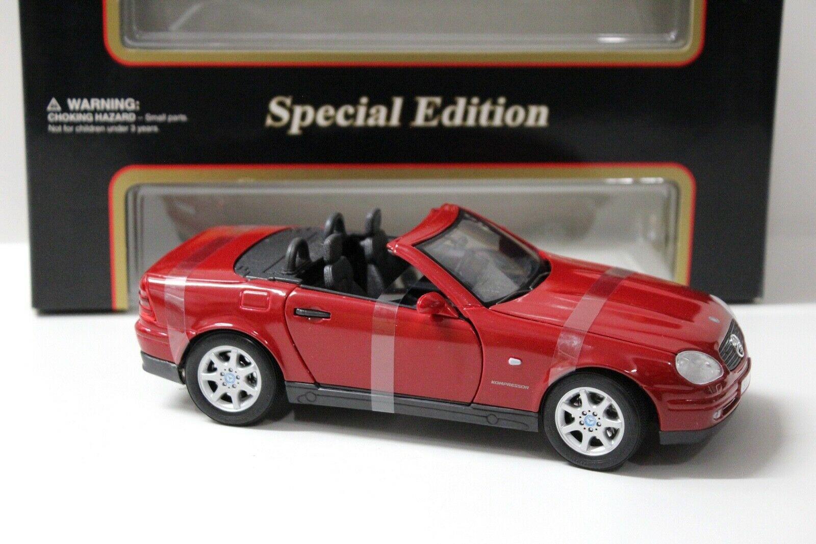1:18 Maisto Mercedes SLK 230 Cabriolet 1996 red