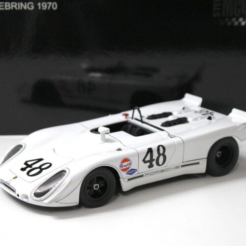 1:18 AUTOart Porsche 908/2 Sebring 1970 Steve McQueen white