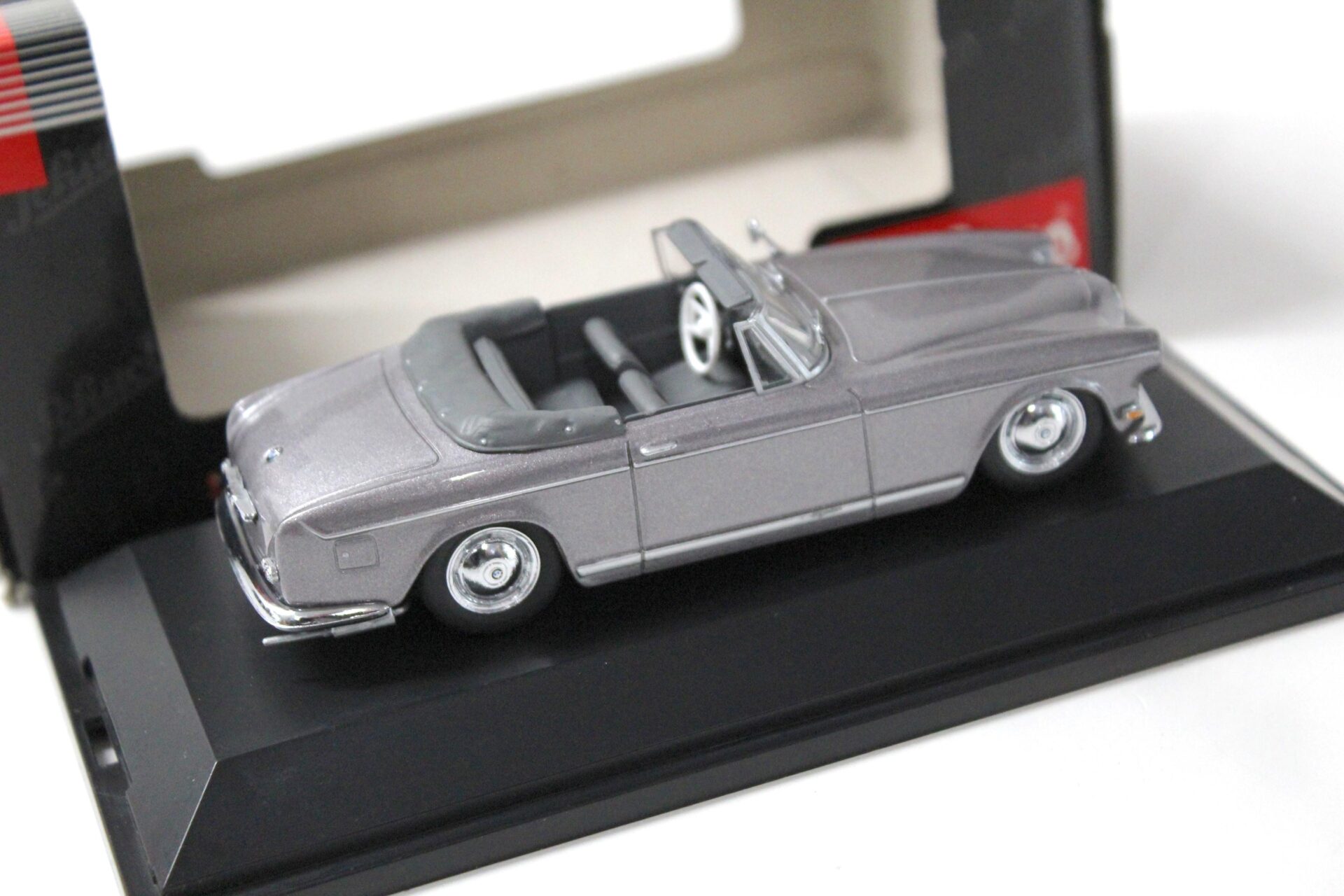 1:43 Schuco BMW 503 Cabriolet grey metallic