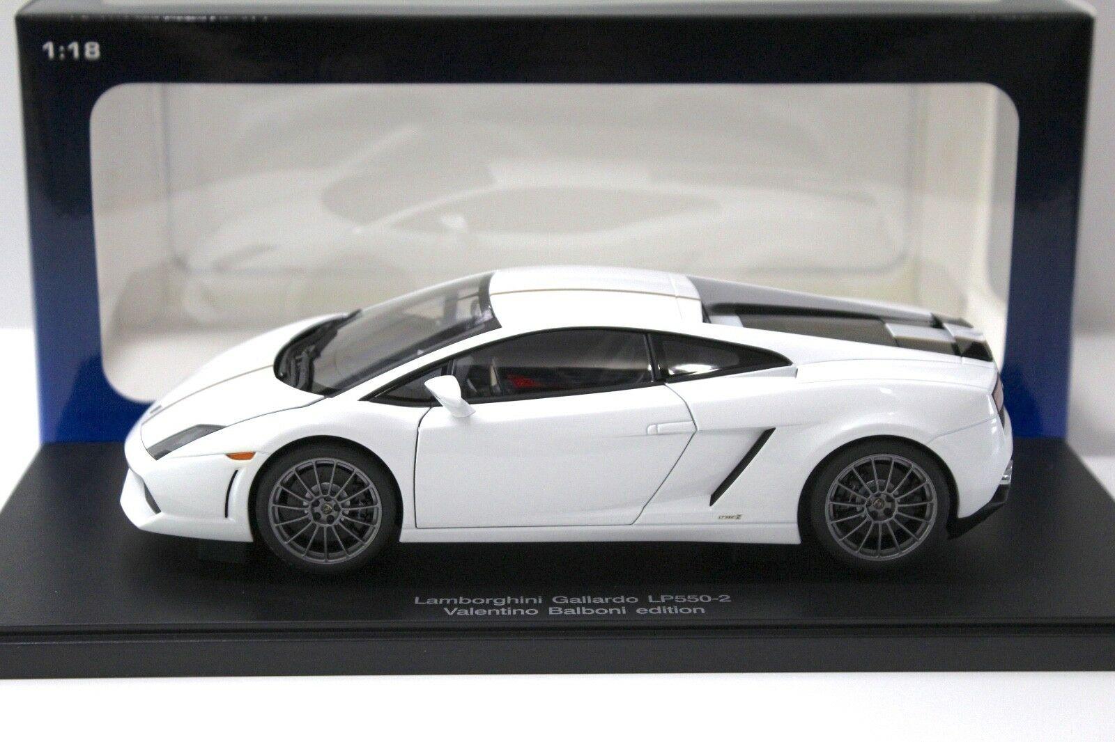1:18 AUTOart Lamborghini Gallardo LP550-2 Balboni white