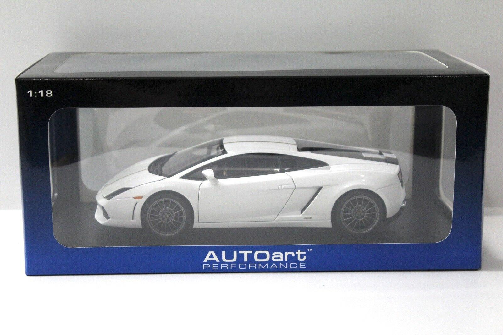 1:18 AUTOart Lamborghini Gallardo LP550-2 Balboni white