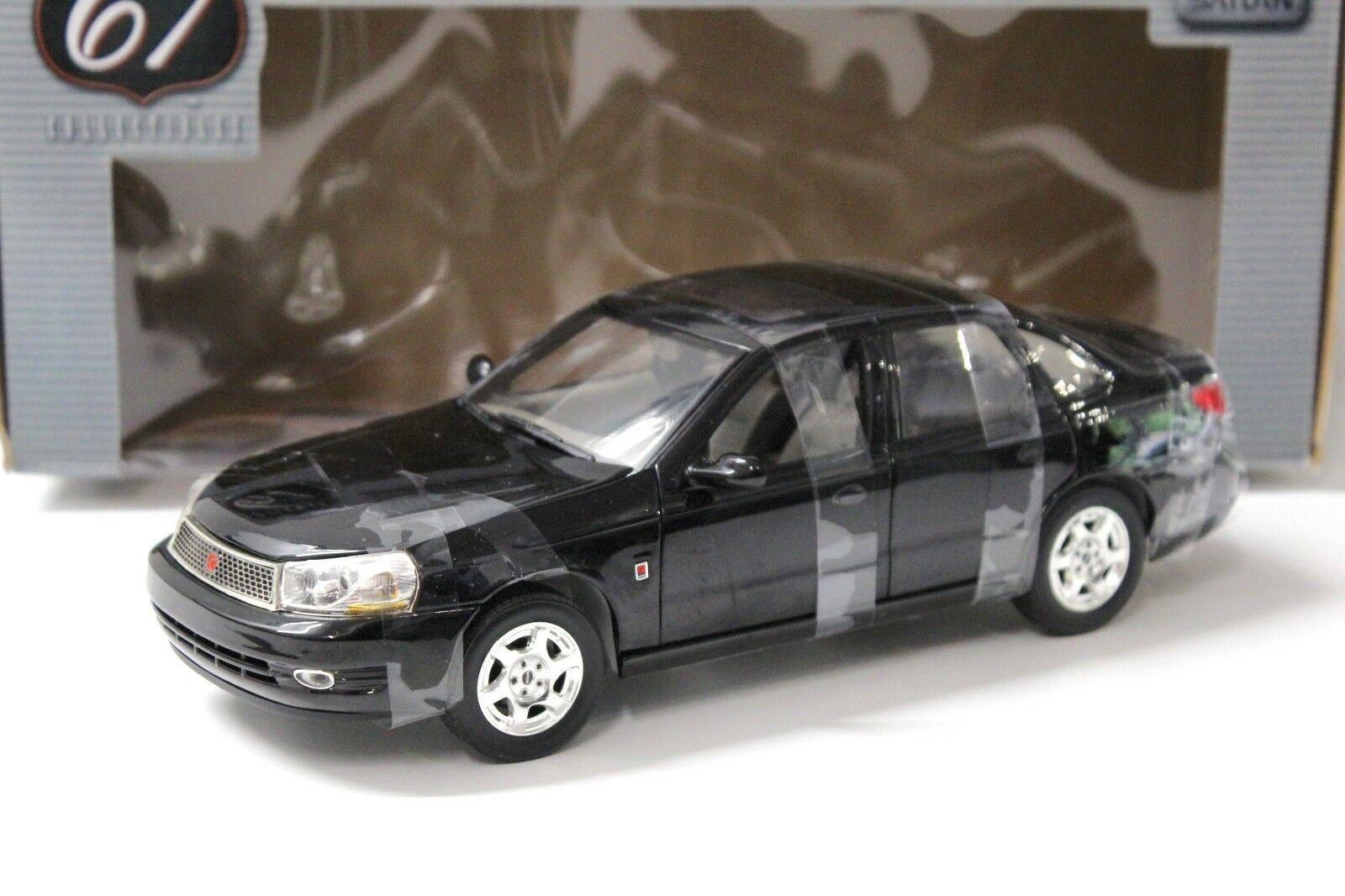 1:18 Highway 61 Saturn L300 Sport Sedan black