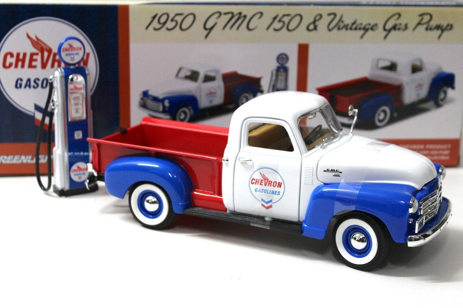1:18 Greenlight GMC 150 Pick-UP *CHEVRON* + Gas Pump