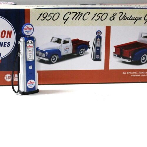 1:18 Greenlight GMC 150 Pick-UP *CHEVRON* + Gas Pump