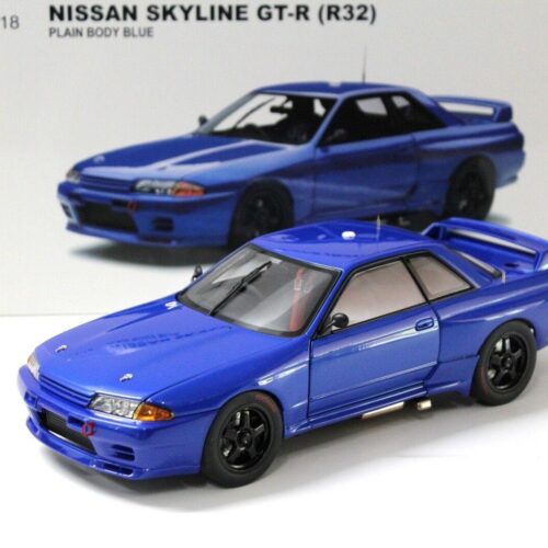 1:18 AUTOart Nissan Skyline GT-R R32 Plain Body blue