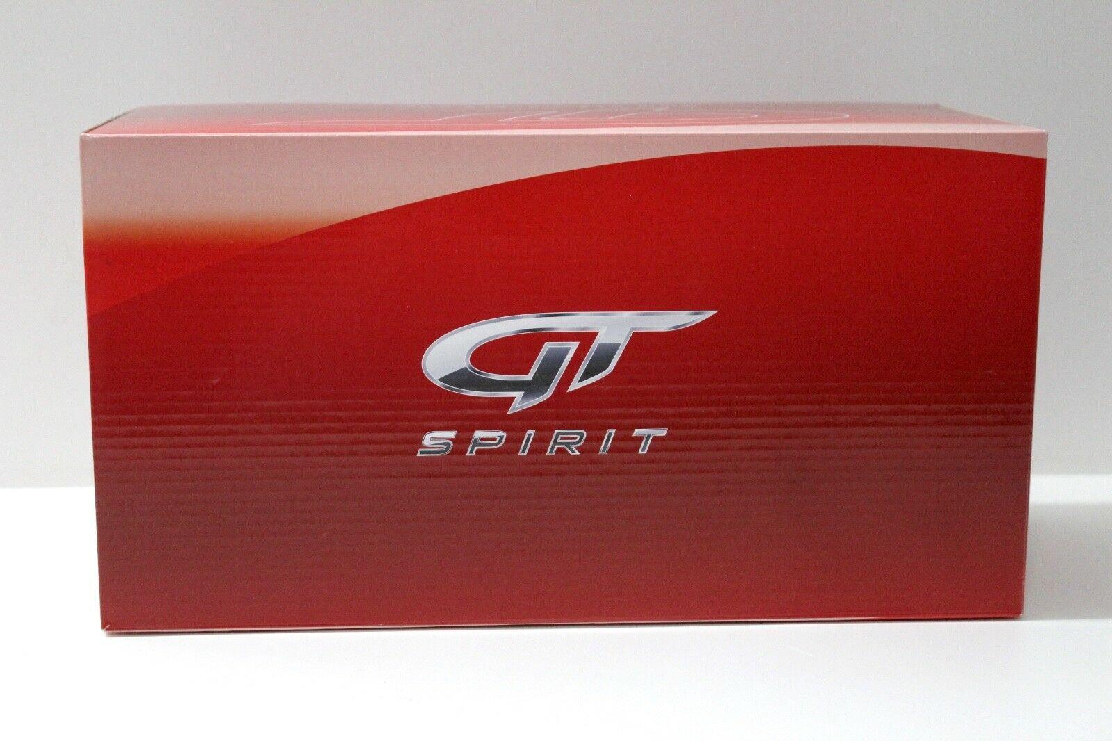 1:18 GT Spirit GT120 Porsche 911 (930) RWB 1973 light green