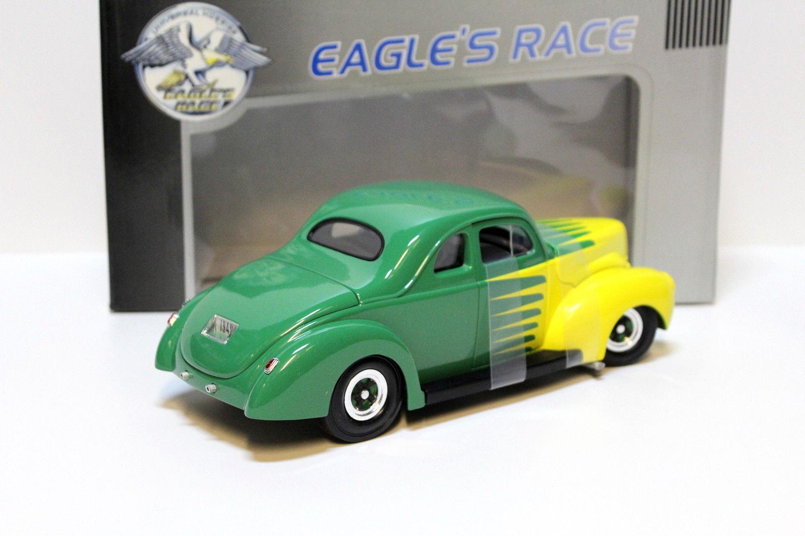 1:18 Eagle Ford Deluxe "Hot Rod" green/yellow