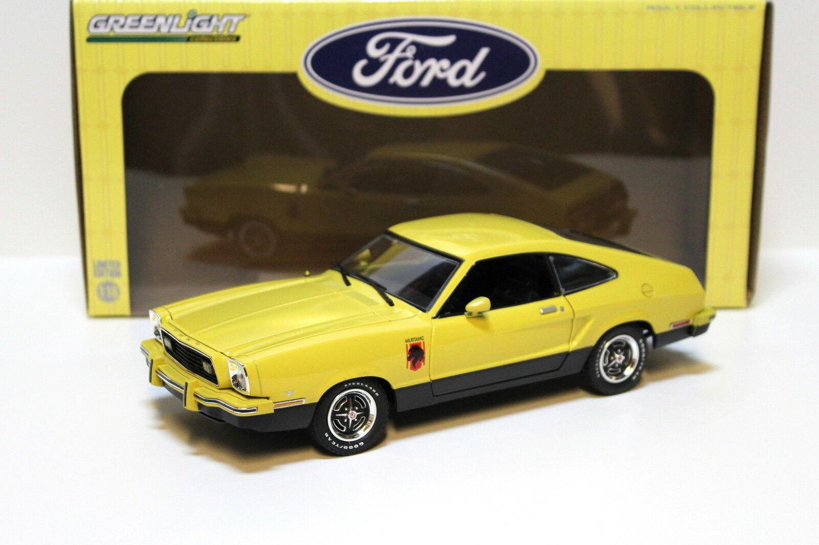 1:18 Greenlight Ford Mustang II Stallion 1976 yellow