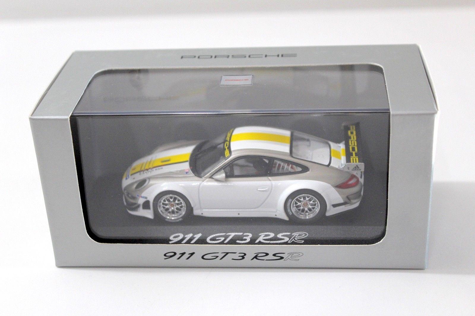 1:43 Minichamps Porsche 911 GT3 RSR Presentation 2012 DEALER VERSION
