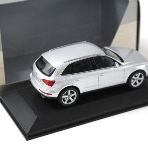 1:43 Schuco SOP Audi Q5 aktiv silver DEALER VERSION