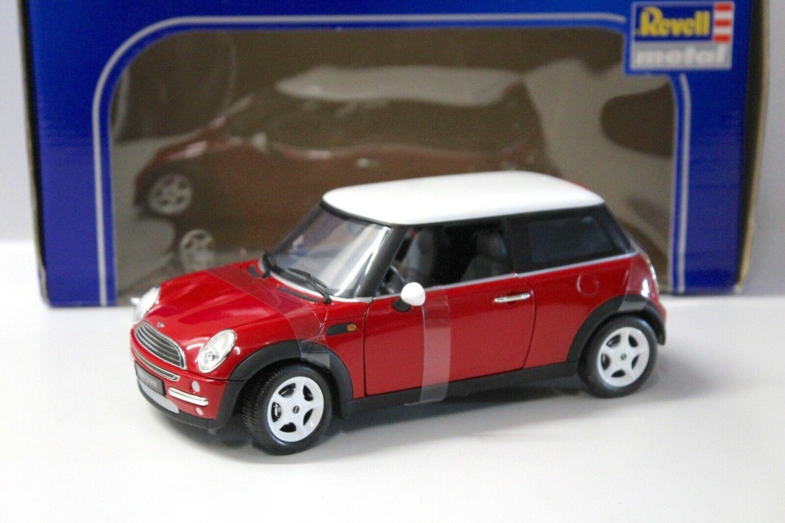 1:18 Revell Mini Cooper red/ white roof