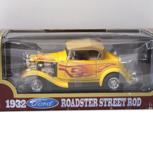1:18 Road Legends Ford Roadster Street Rod 1932 yellow