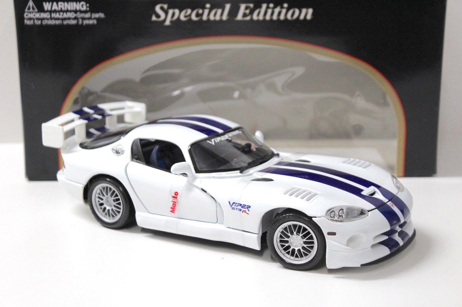 1:18 Maisto Dodge Viper GT2 white/ blue stripes