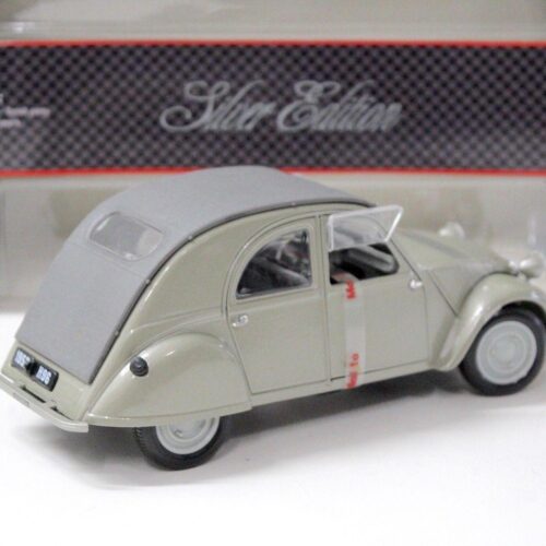 1:18 Maisto Citroen 2CV grey 1952