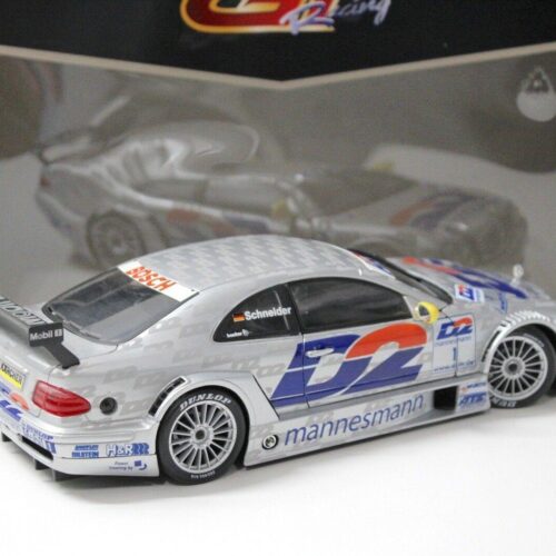 1:18 Maisto Mercedes CLK DTM 2000 SCHNEIDER #1 silver
