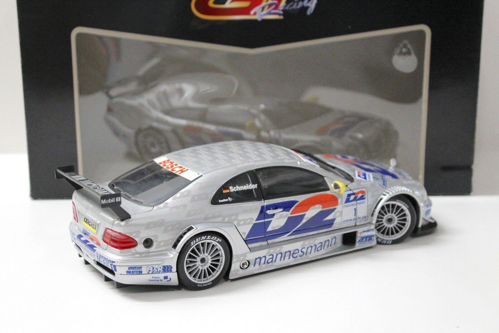 1:18 Maisto Mercedes CLK DTM 2000 SCHNEIDER #1 silver