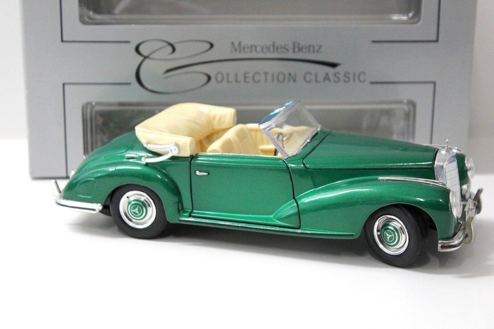 1:18 Maisto Mercedes 300S Cabriolet green DEALER VERSION