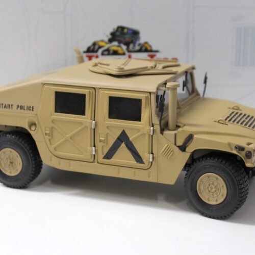 1:18 Exoto 1995 AM General Hummer Humvee Thunder Trac Military Police