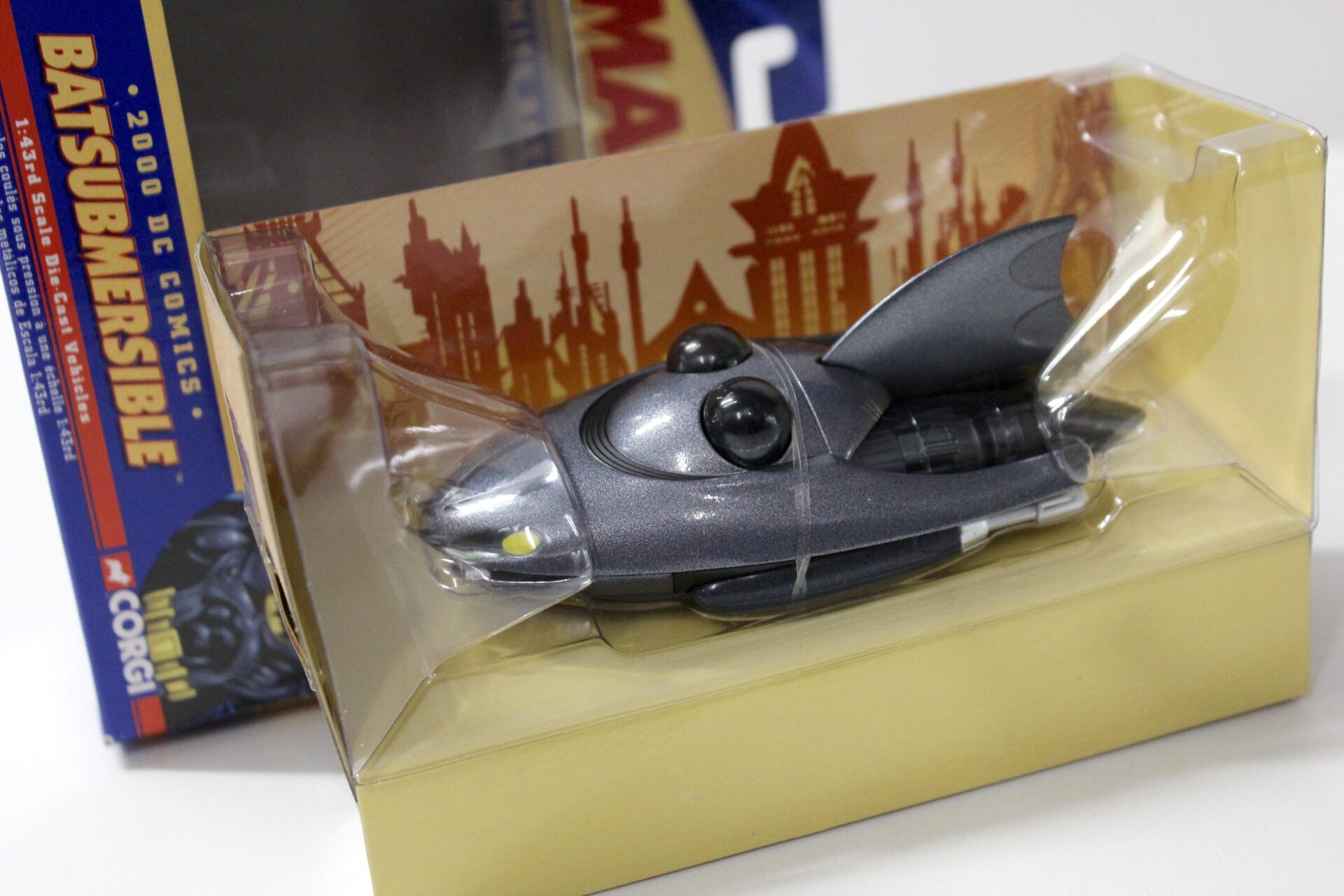 1:43 Corgi 2000 DC Comics BATSUBMERSIBLE Batman