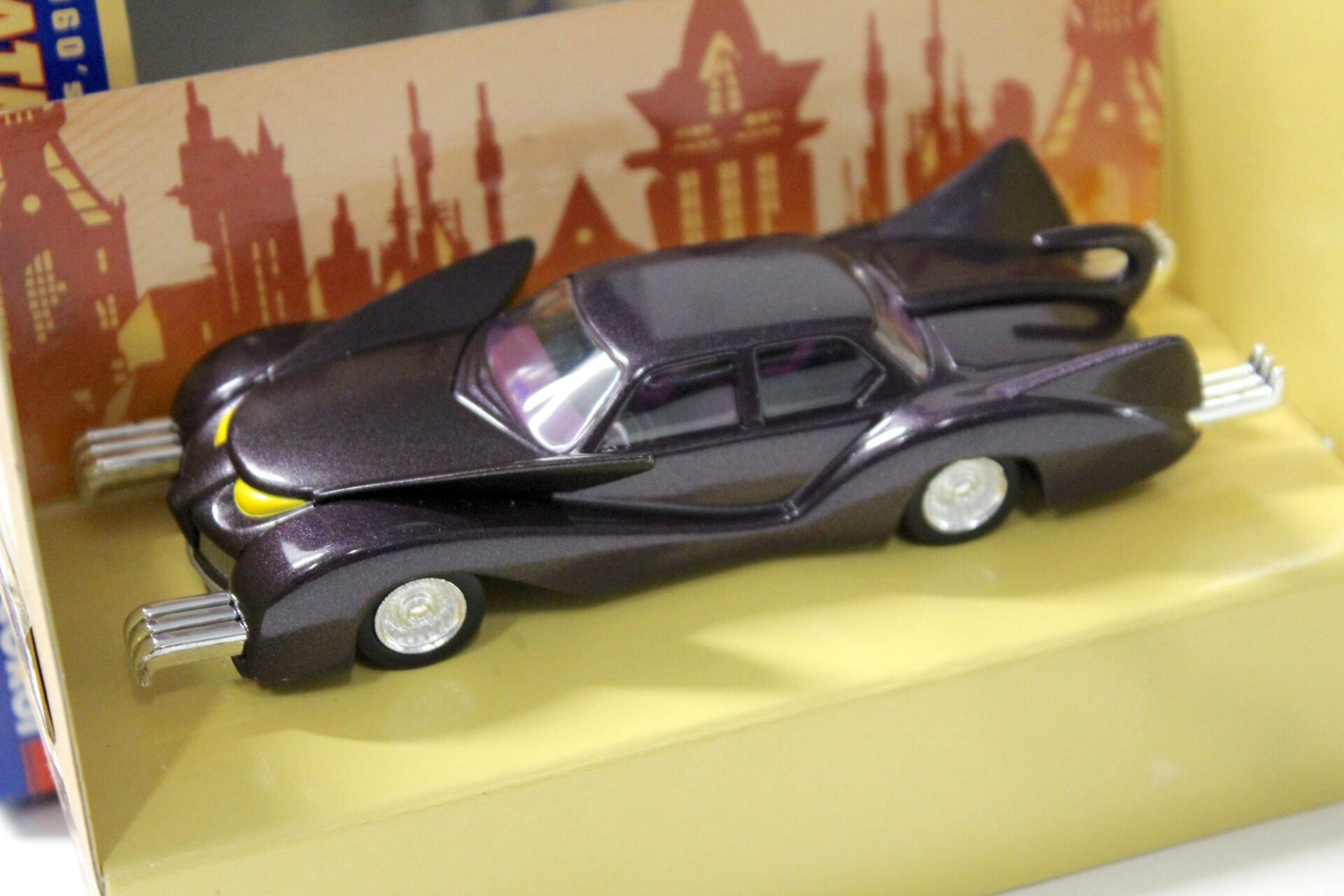 1:43 Corgi 1960´s DC Comics Catmobile Batman