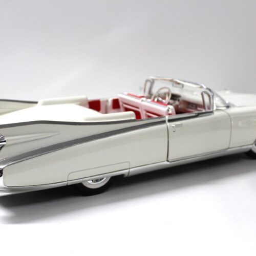 1:12 Maisto Cadillac Eldorado Biarritz Convertible 1959 white