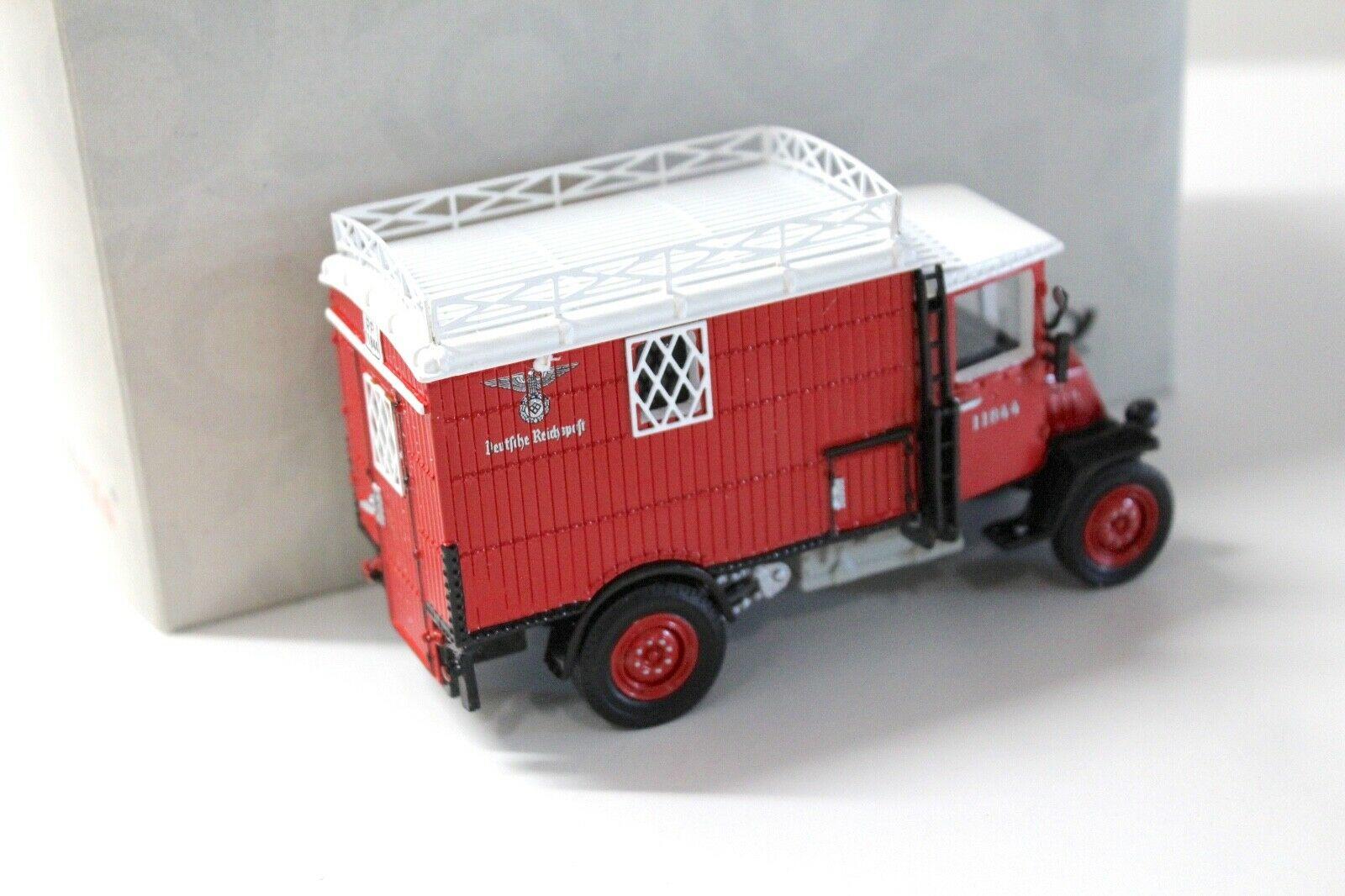1:43 Premium ClassiXXs Lloyd Hansa Elektrowagen "Deutsche Reichspost" red