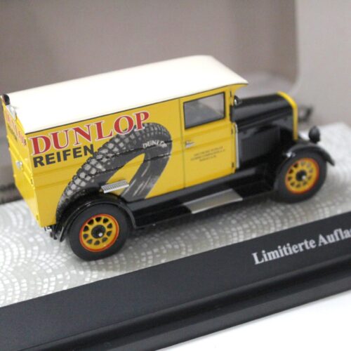 1:43 Premium ClassiXXs Phänomen Granit "DUNLOP-REIFEN" yellow