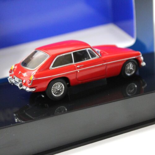 1:43 AUTOart MGB GT Coupe MKII 1969 red