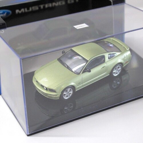 1:43 AUTOart Ford Mustang GT 2005 AUTO SHOW 2004 green