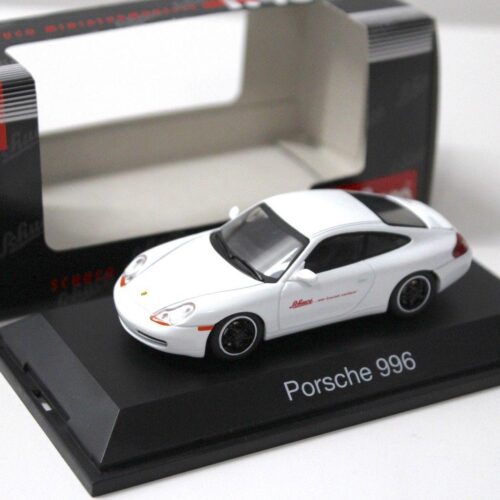 1:43 Schuco Porsche 911 (996) Carrera white
