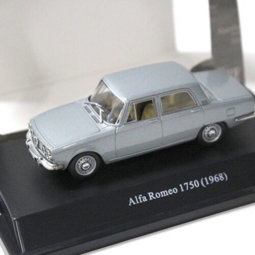 1:43 Starline Alfa Romeo 1750 silver 1968