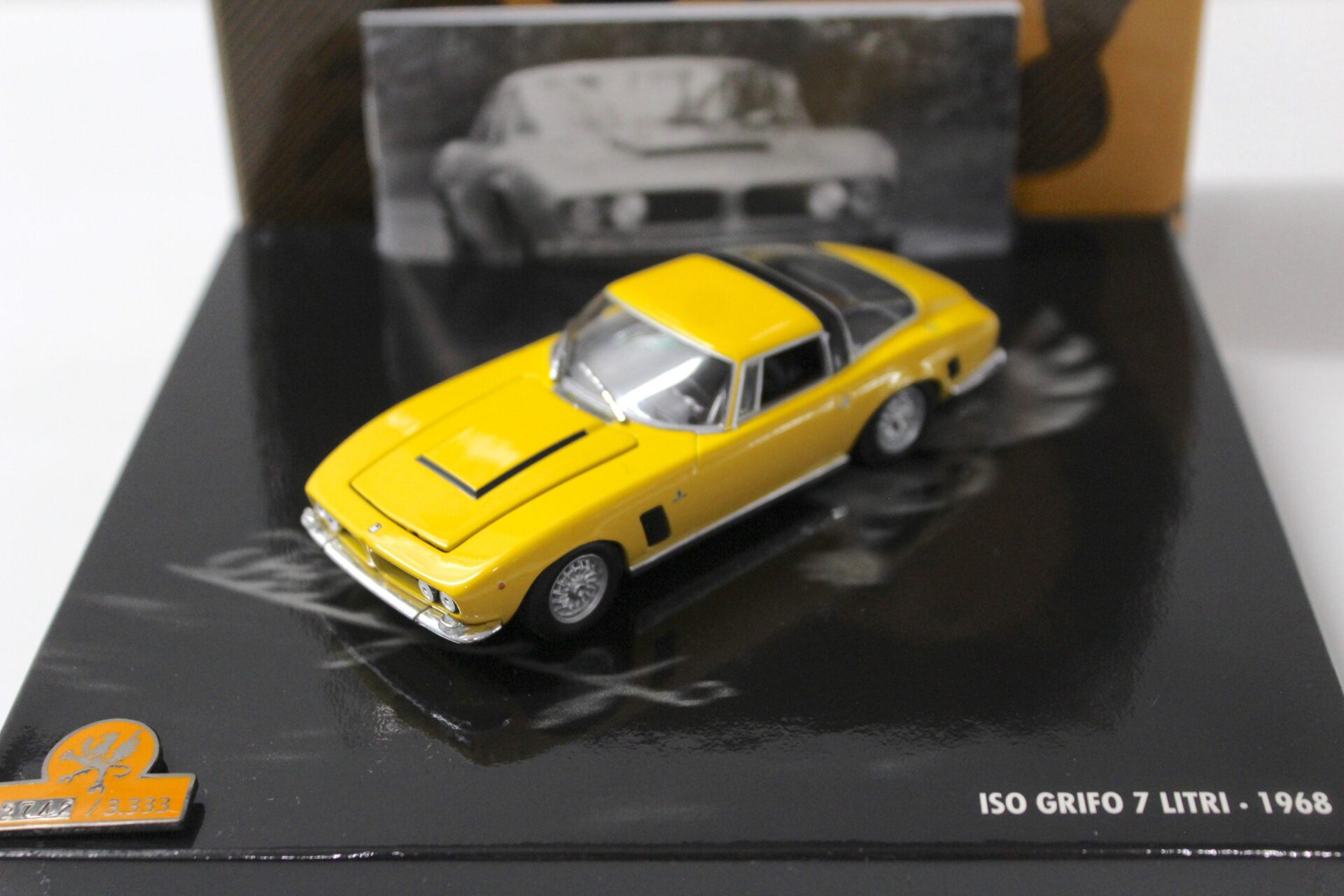 1:43 Minichamps ISO Grifo 7 litri V8 yellow 1968