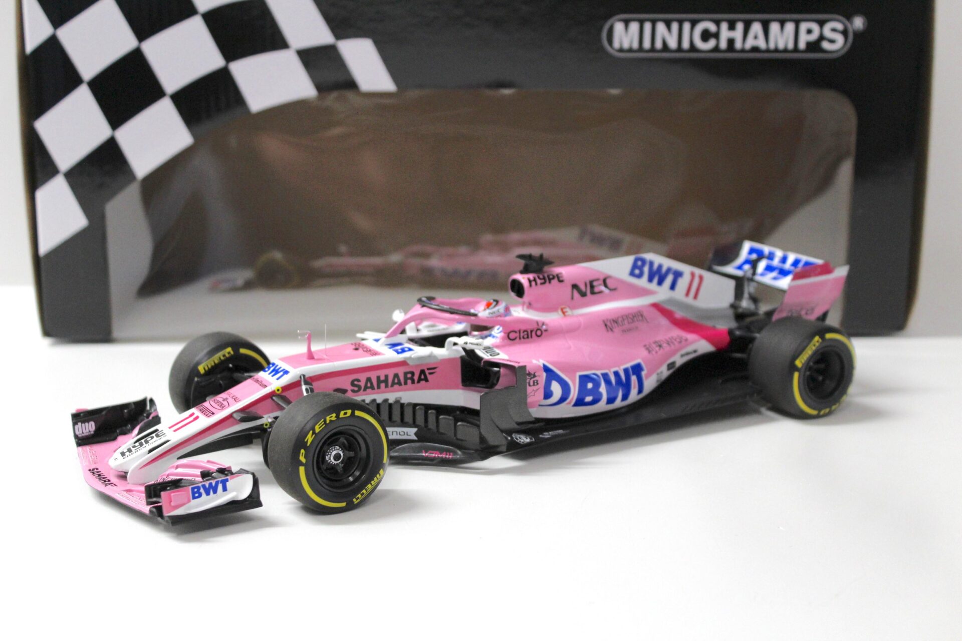 1:18 Minichamps Force India F1 Team Mercedes VJM11 Sergio Perez 2018