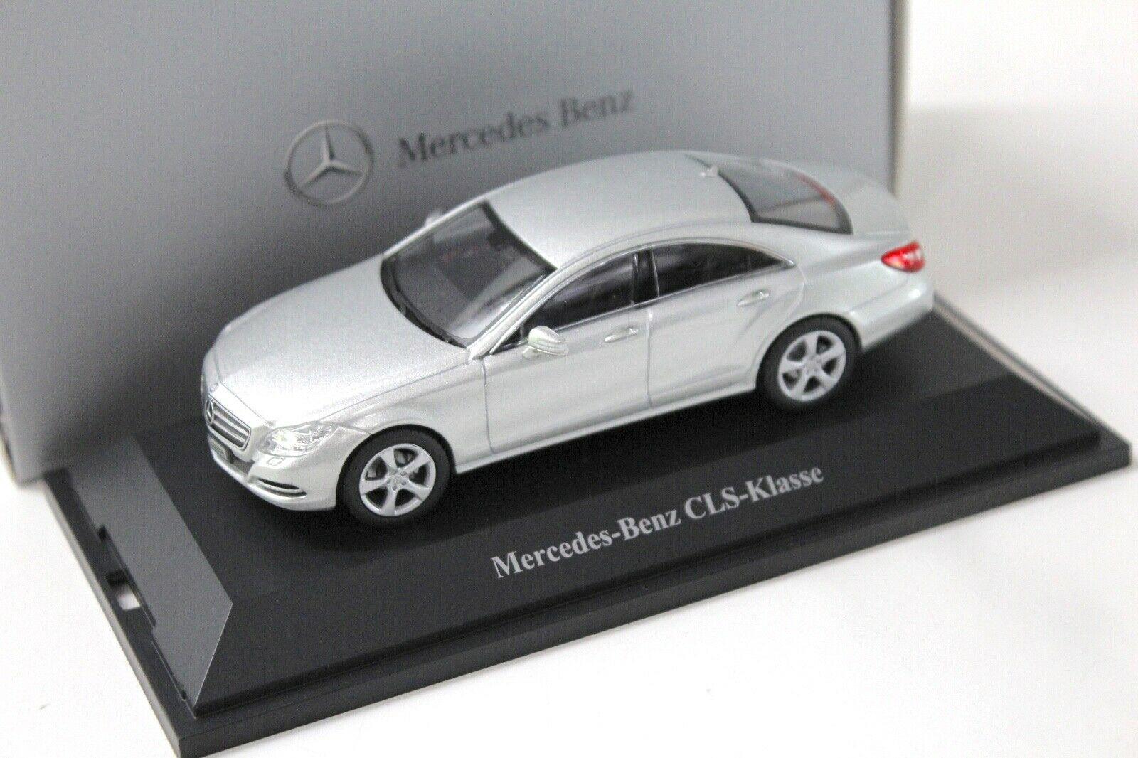 1:43 Norev Mercedes CLS-Klasse silver DEALER VERSION