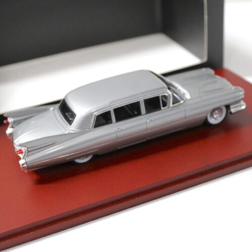 1:43 TSM True Scale 1959 Cadillac Series 75 Limousine silver